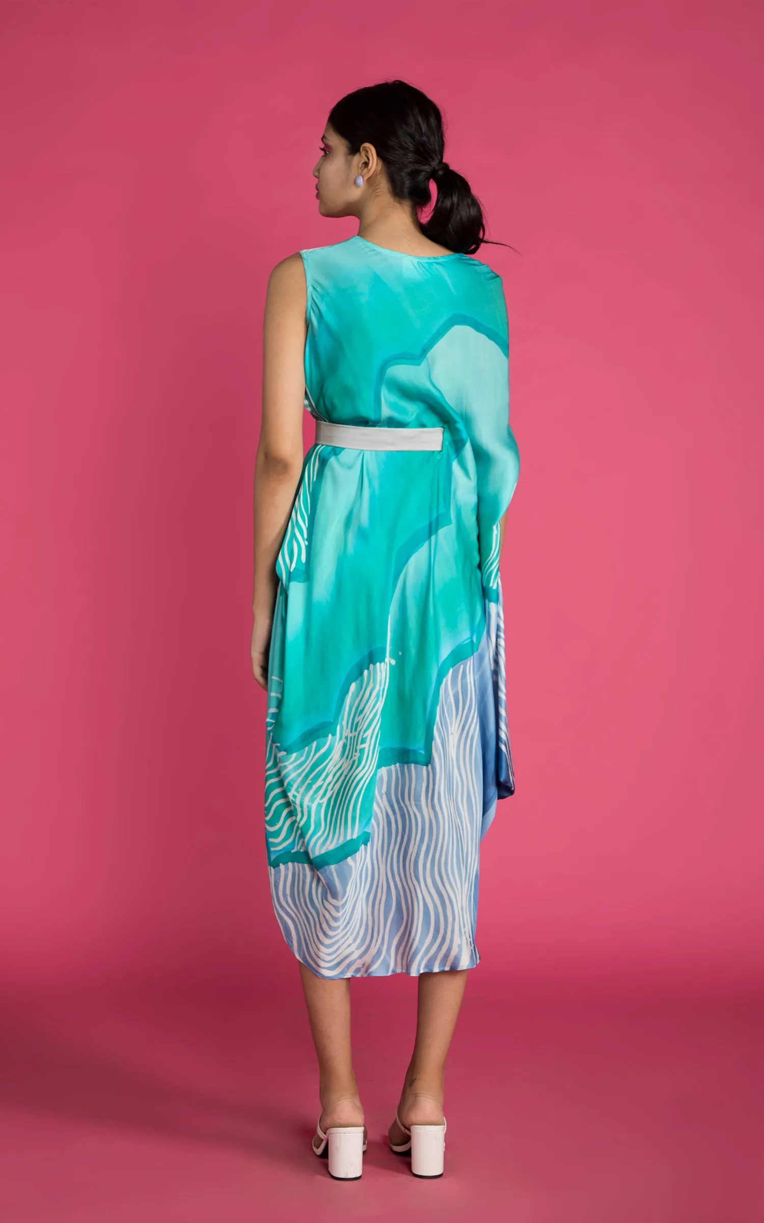 Abstract Printed Sleeveless Drape