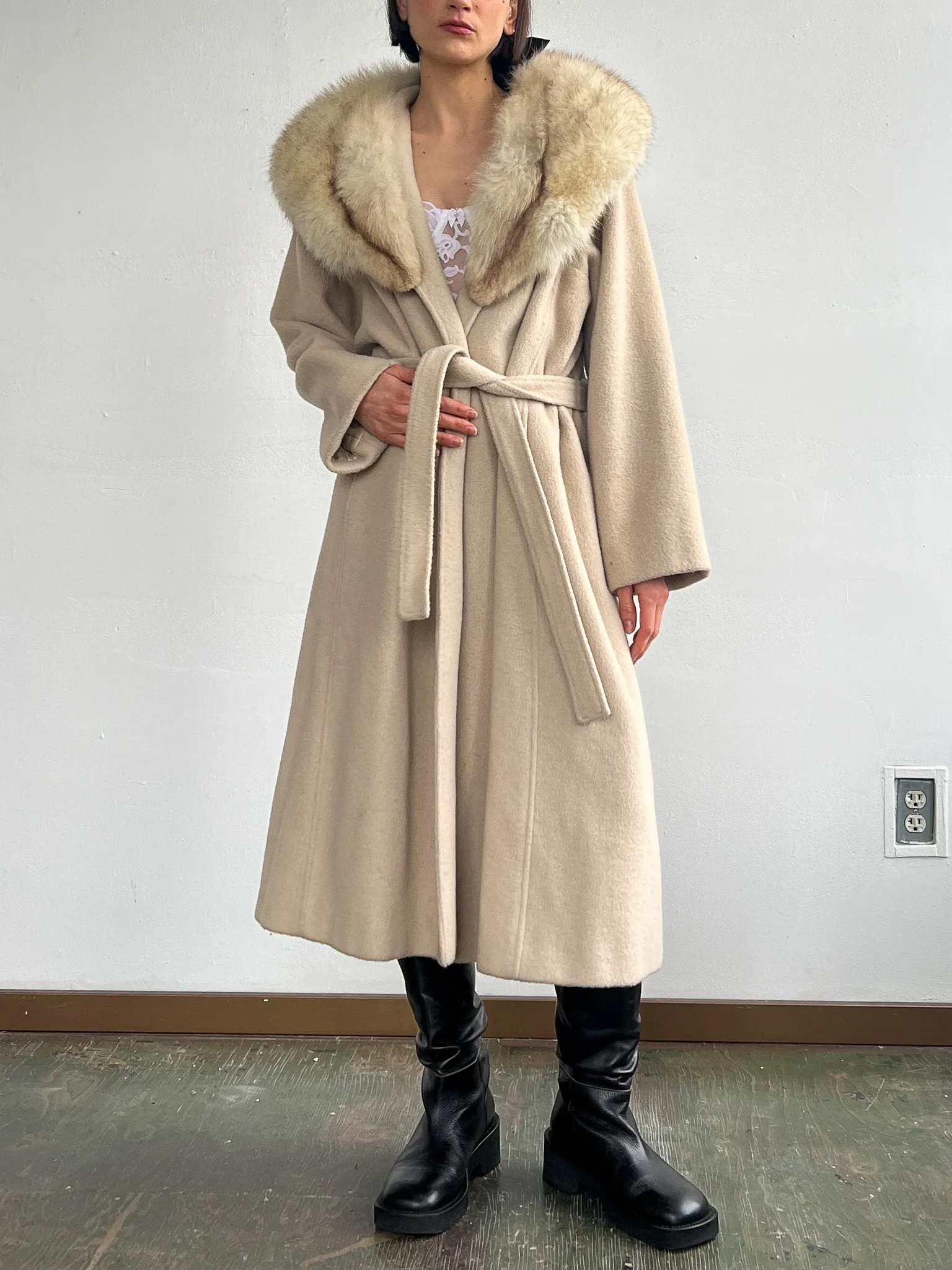 Cream Fur Collar Maxi Coat (L)