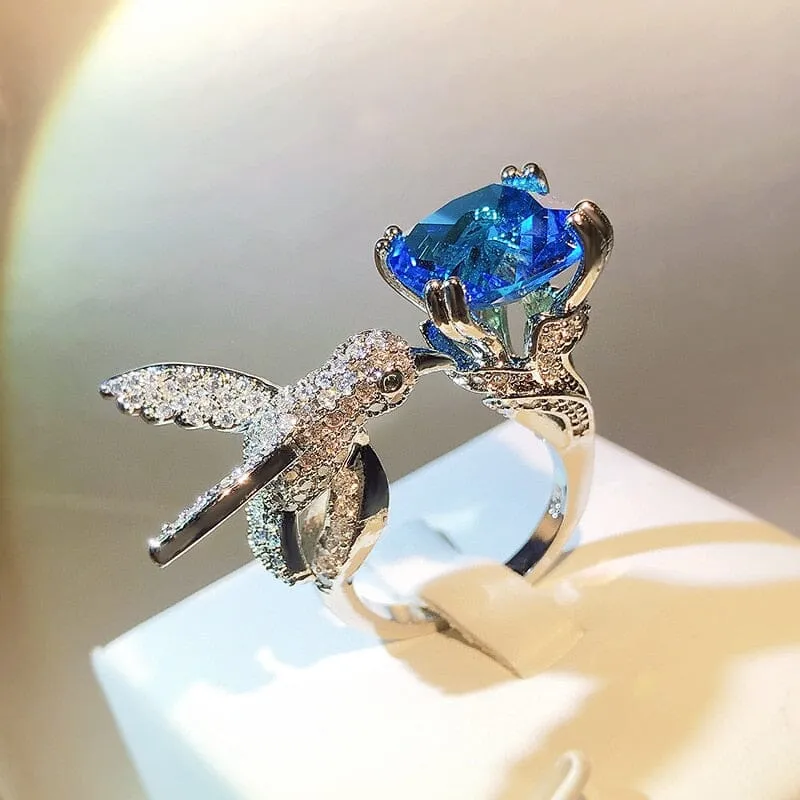 Fashion Creative and Stylish Hummingbird Ring