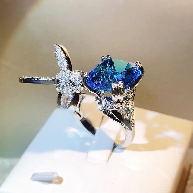 Fashion Creative and Stylish Hummingbird Ring