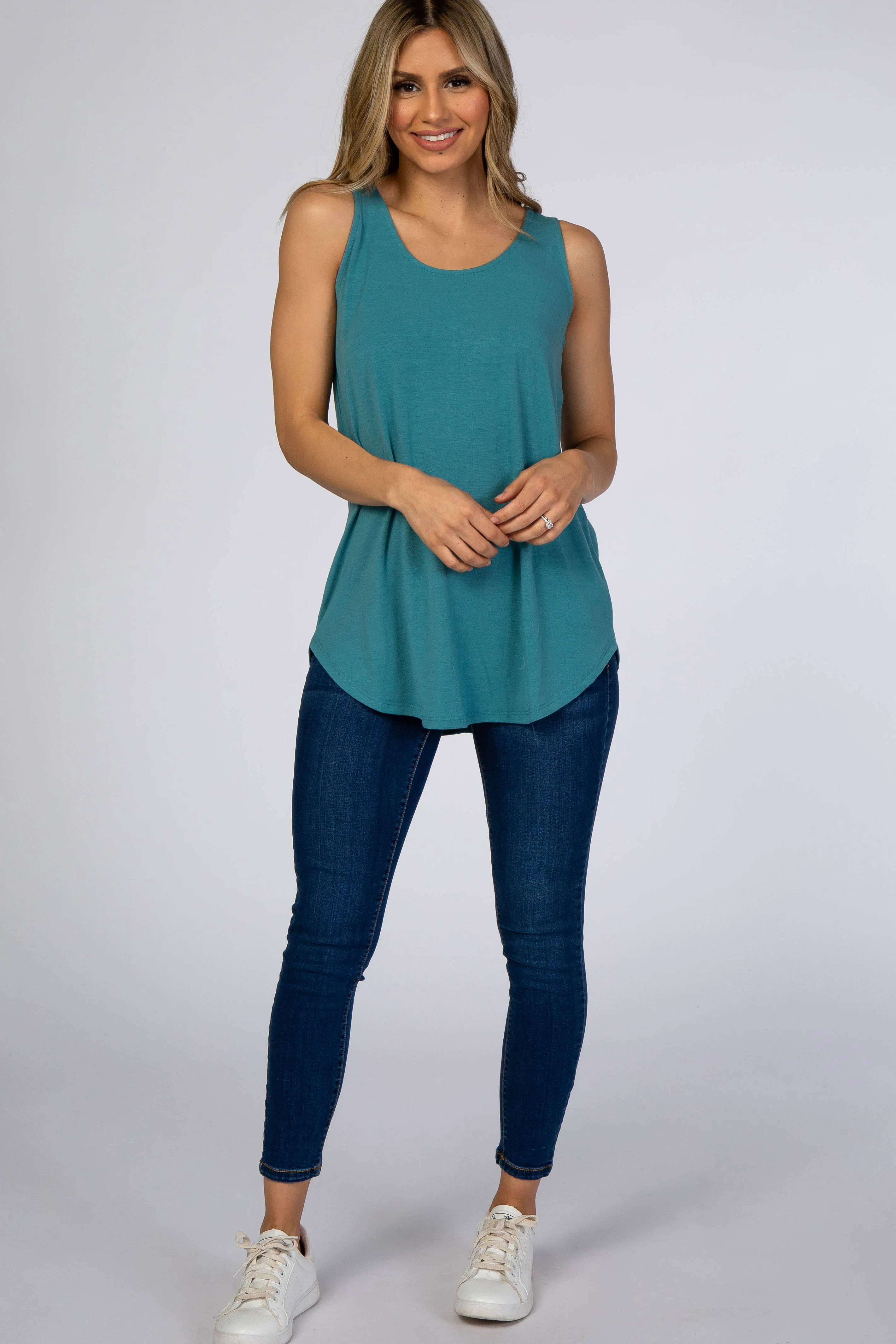 Jade Basic Sleeveless Top