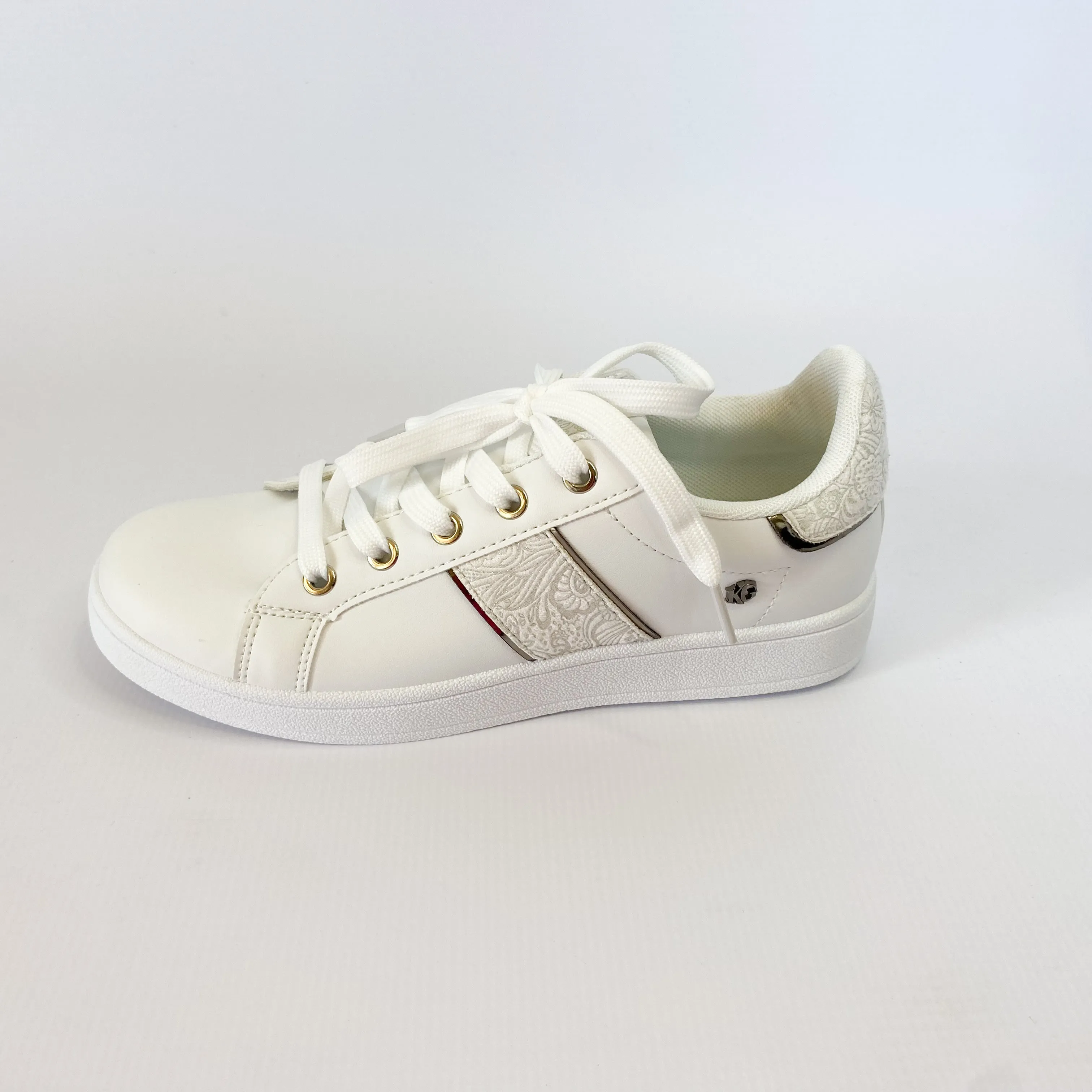 KG white /silver striped sneaker