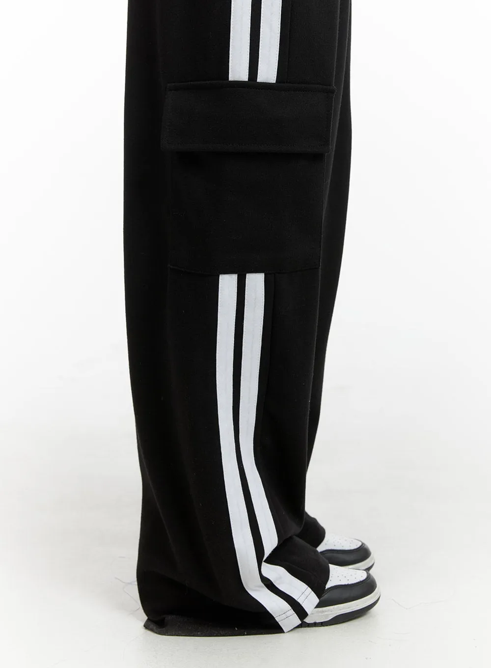 Striped Cargo Sweatpants IM405