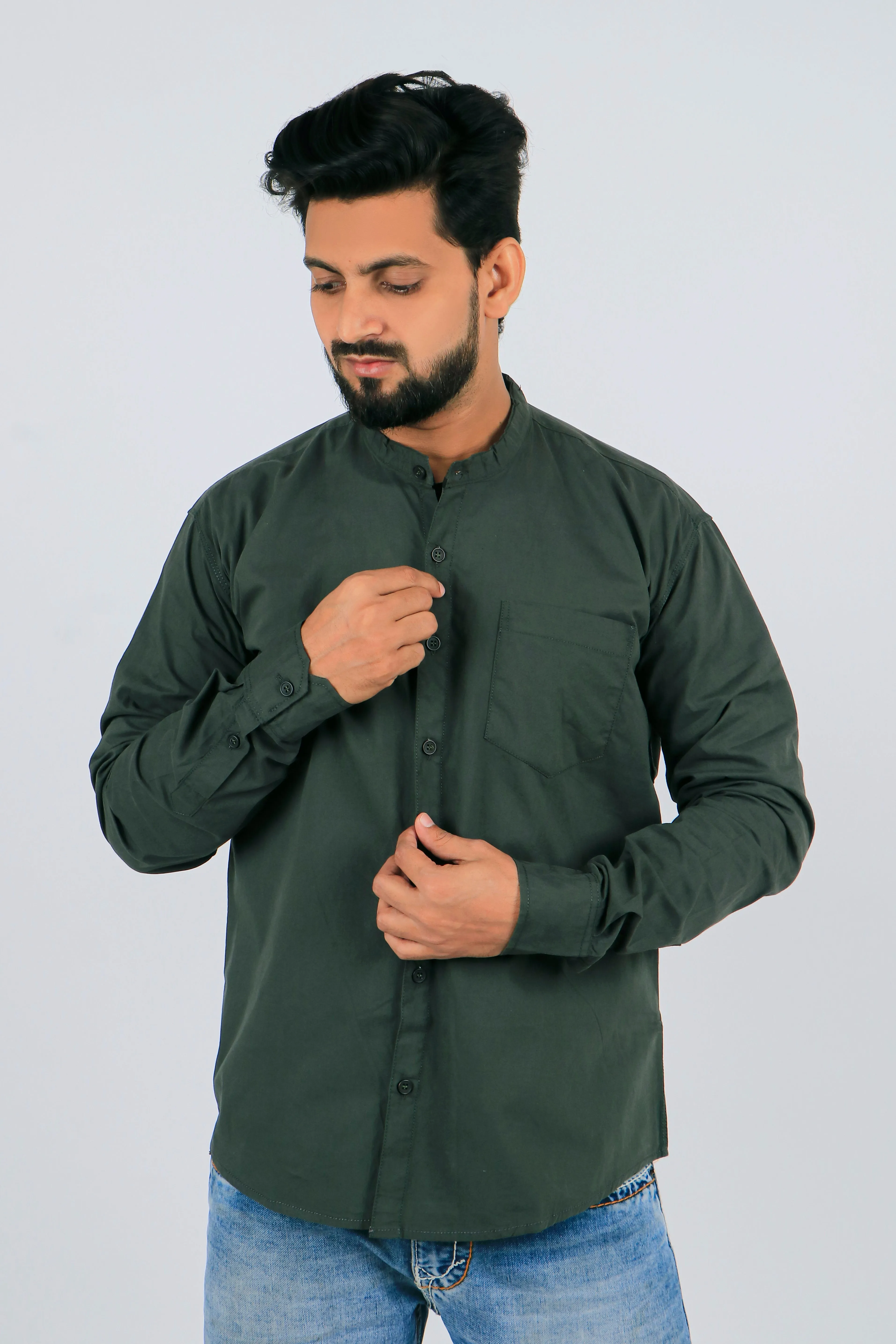 Stylish Men Green Regular Fit Solid Long Sleeves Formal Shirt