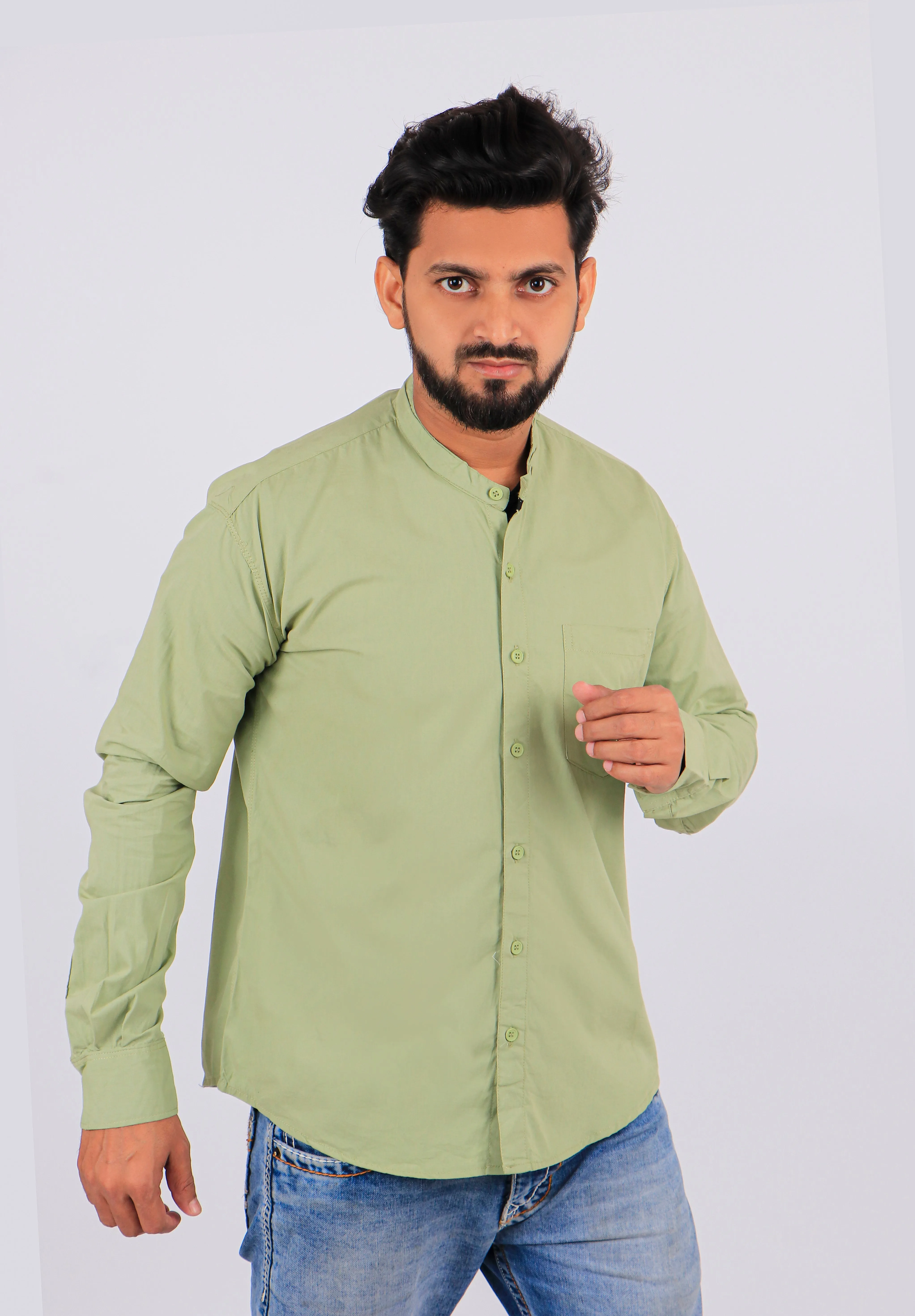 Stylish Men Light Green Regular Fit Solid Long Sleeves Formal Shirt