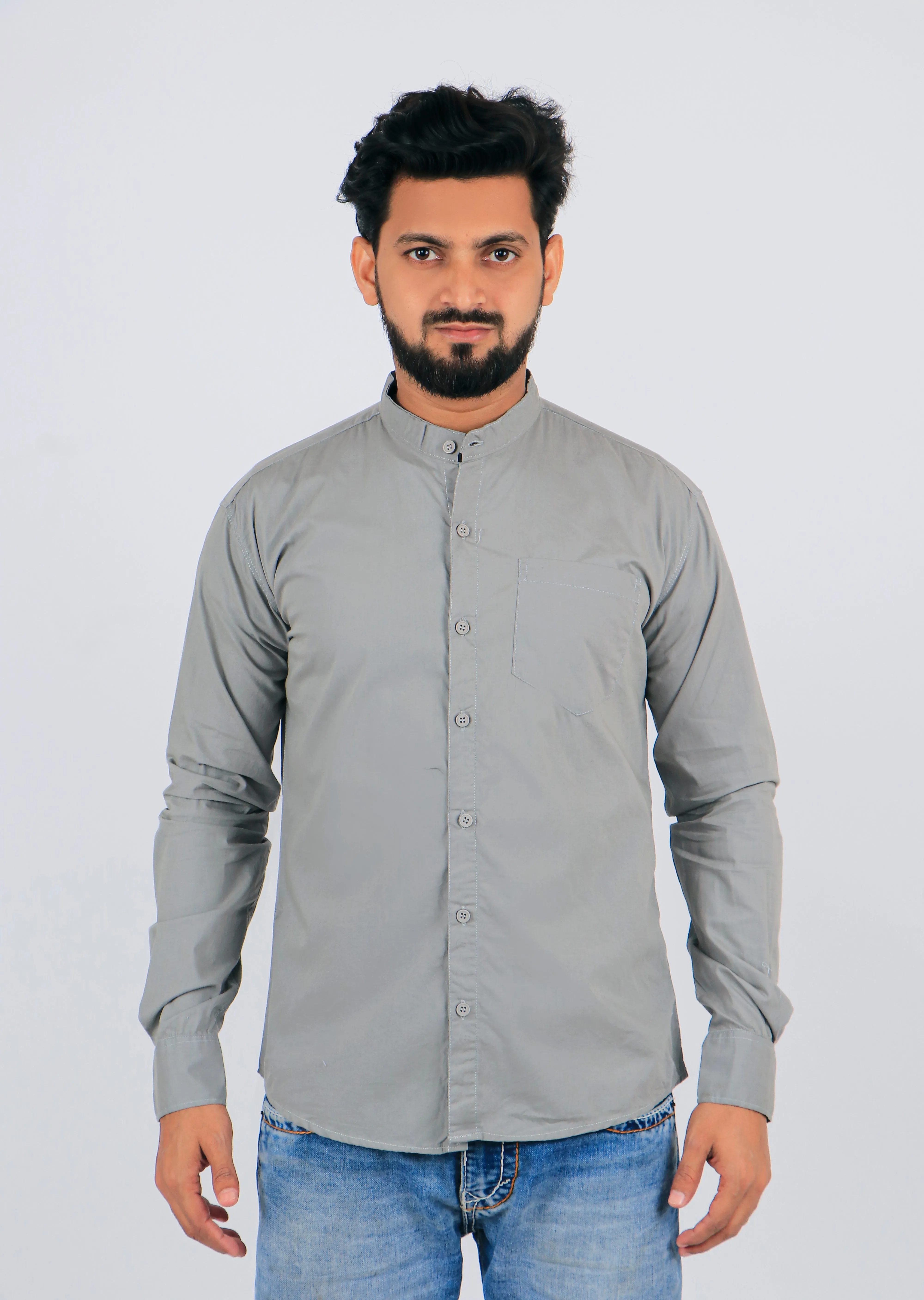 Stylish Men Light Grey Regular Fit Solid Long Sleeves Formal Shirt